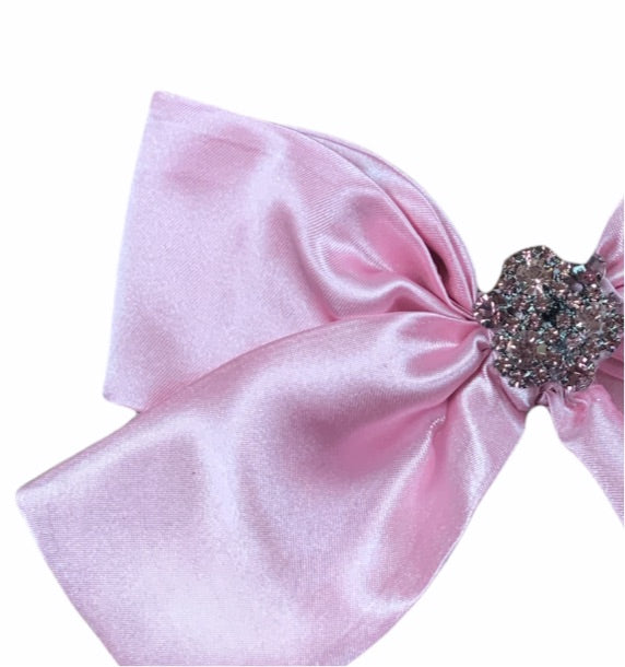 Pretty princess pink bow
