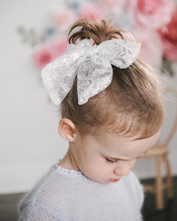 Silver sparkle bow
