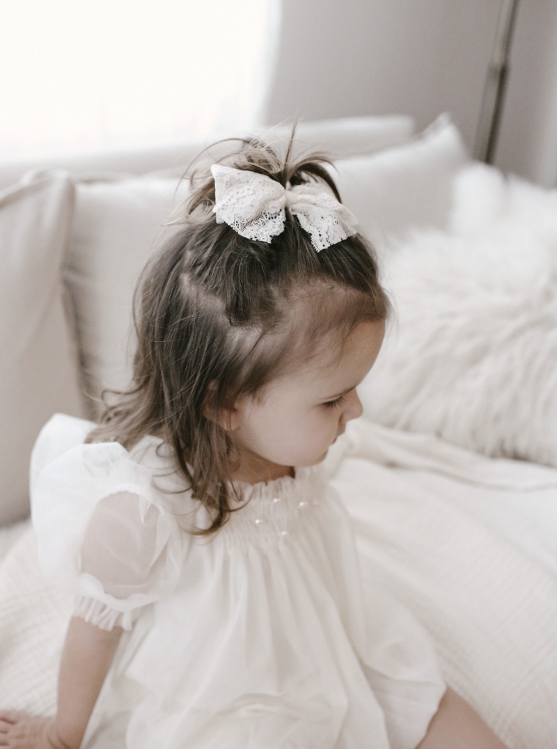 Ivory Delicate Lace Bow