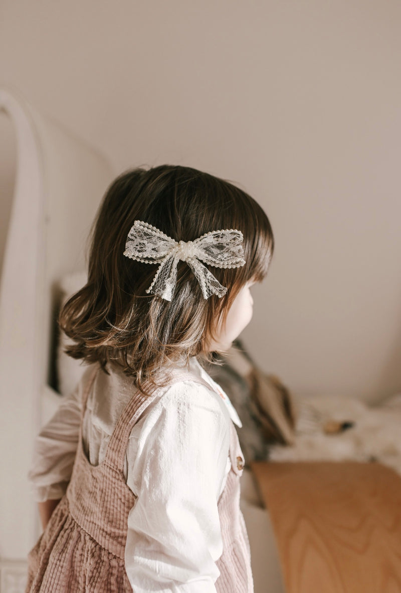 Pearl Ivory Ballerina Bow