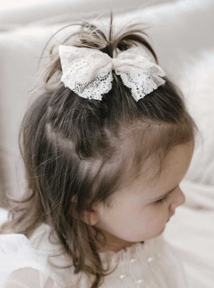 Ivory Delicate Lace Bow