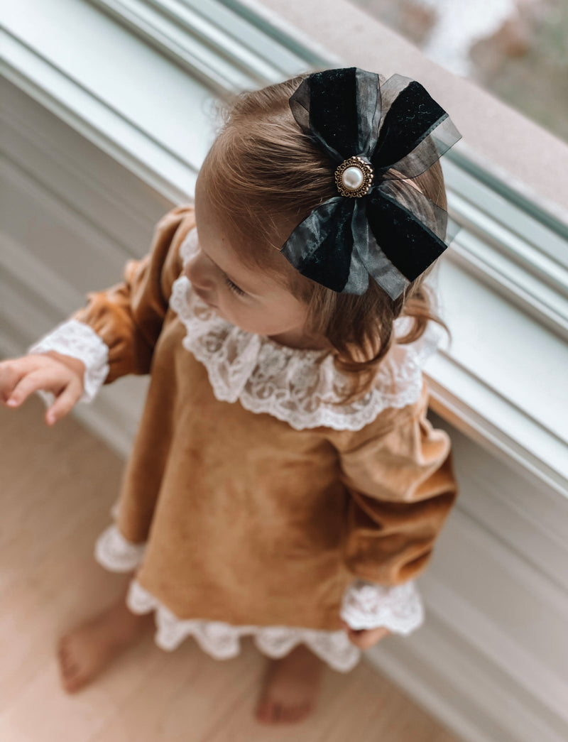 Black Short Embellished Bow