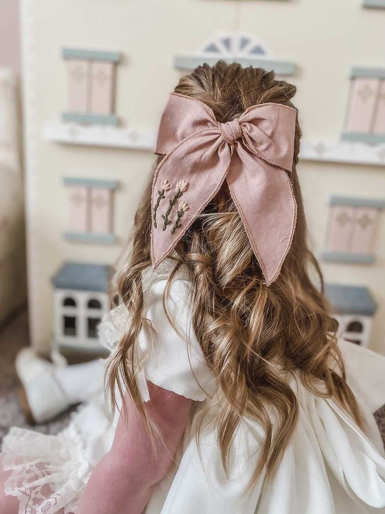 Fable dusted pink bow